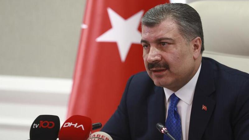 Bakan Koca, gözlem altına alınan yolcularla ilgili son durumu paylaştı