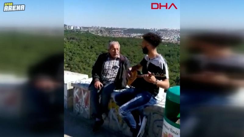 Nazım Sangare'den bağlama resitali