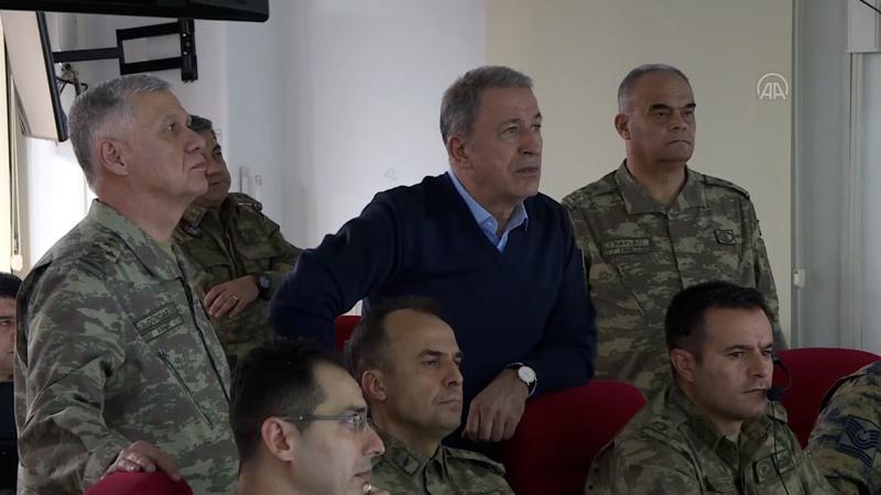 Son Dakika: Bakan Akar ve komutanlar sıfır noktasında