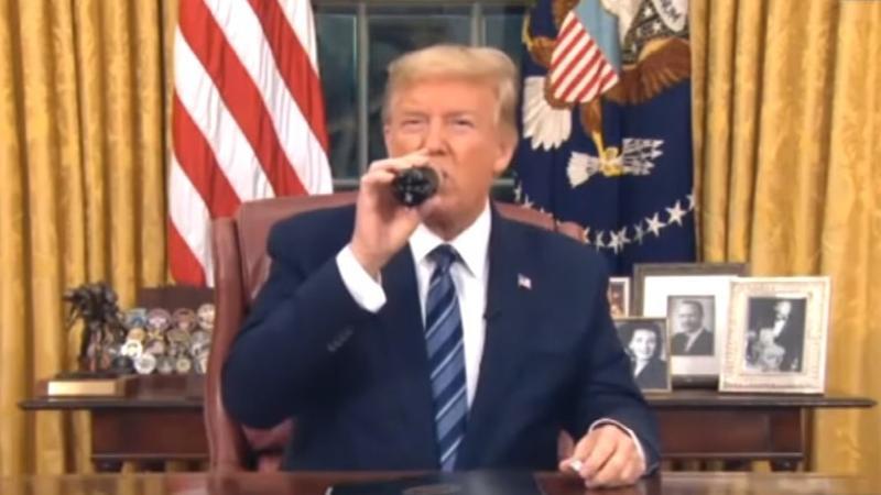 Dünya Trump’ı izlemişti… Konuşması öncesinde ilginç görüntüler