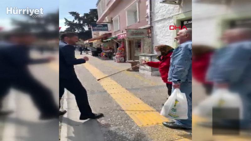'Evine git' belediye başkanına bastonlu karşılık