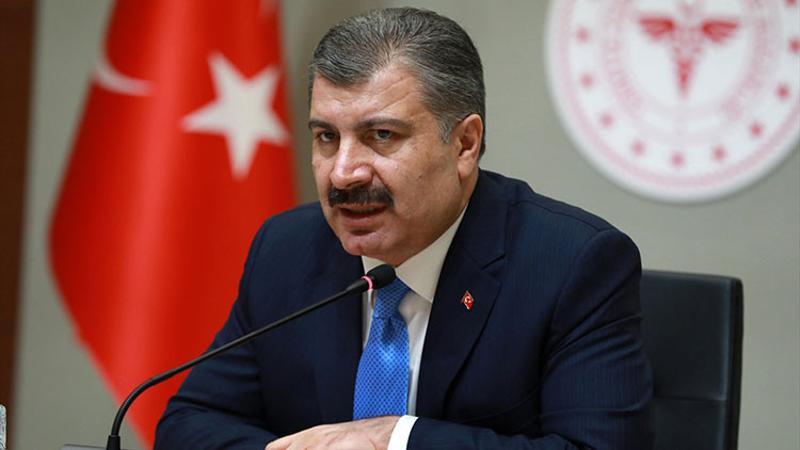 Sağlık Bakanı Fahrettin Koca, basın mensuplarına açıklamalarda bulundu