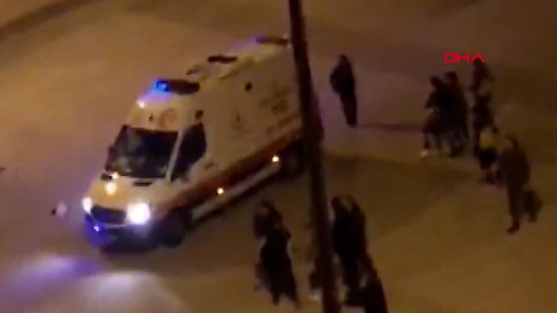 Kaza ihbarına giden 3 sağlık görevlisi dayak yedi
