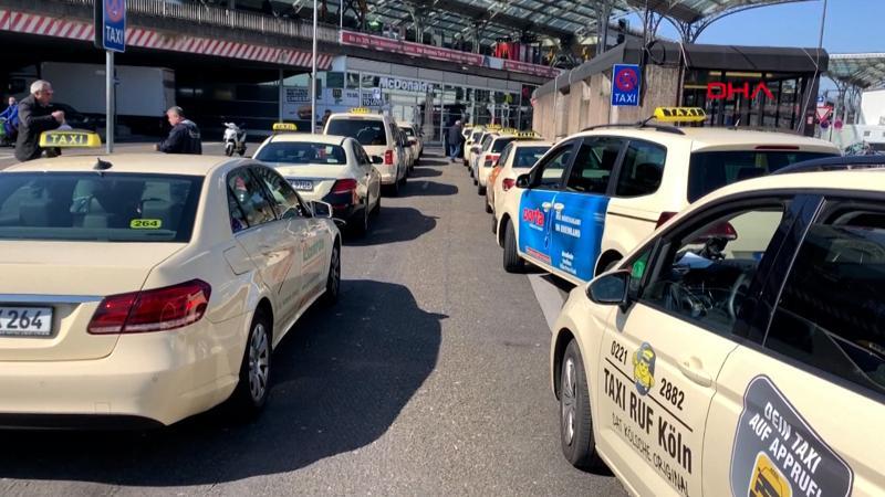 Almanya'da taksiciler isyanda: Müşteriler para yerine tuvalet kağıdı veriyor