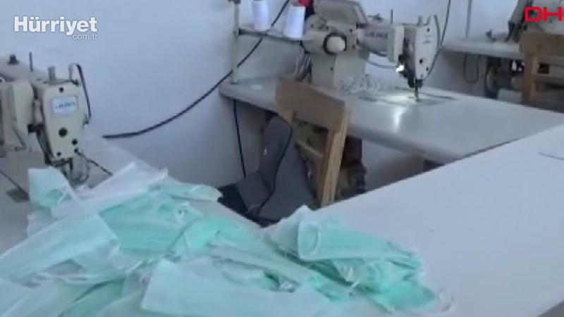 Adana'da kaçak üretilen 330 bin lira değerinde maske ele geçirildi