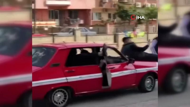 5 kişilik otomobile 10 kişi bindiler, virüse meydan okudular