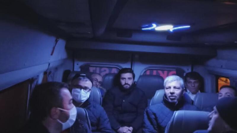 İETT şoförlerini taşıyan servis aracı corona virüs tedbirlerine uymadı