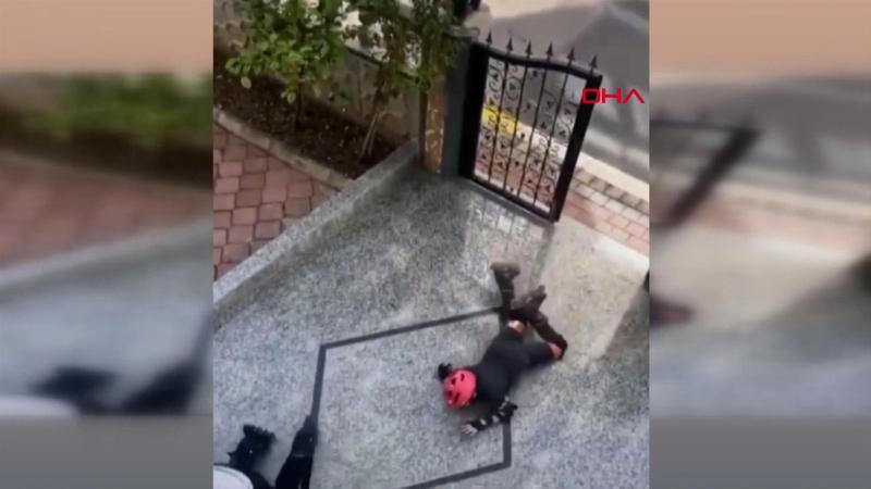 Antalya'da güldüren kaykay videosu