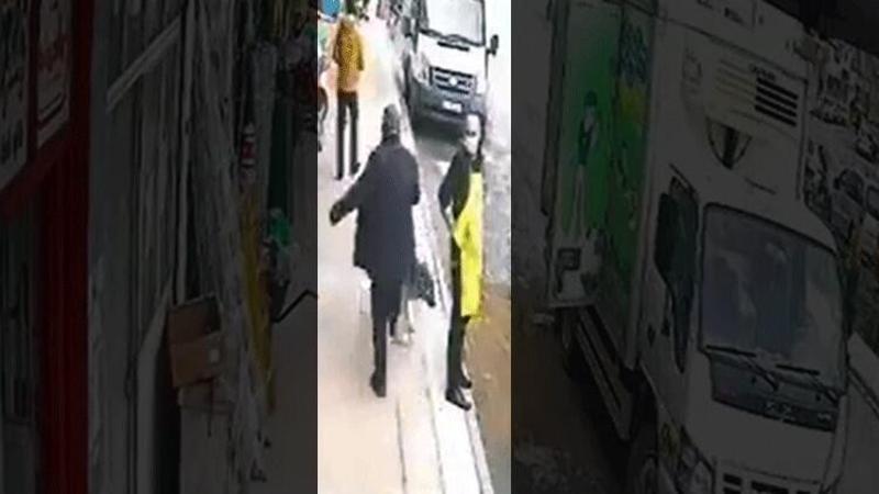 İnsanlığa tekme!
