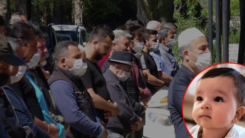 Yıllarca özlemini çektikleri bebeklerini toprağa verdiler