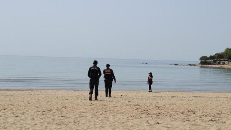 Yazlıkçılar 'salgın' korkusuyla evlerine kapandı