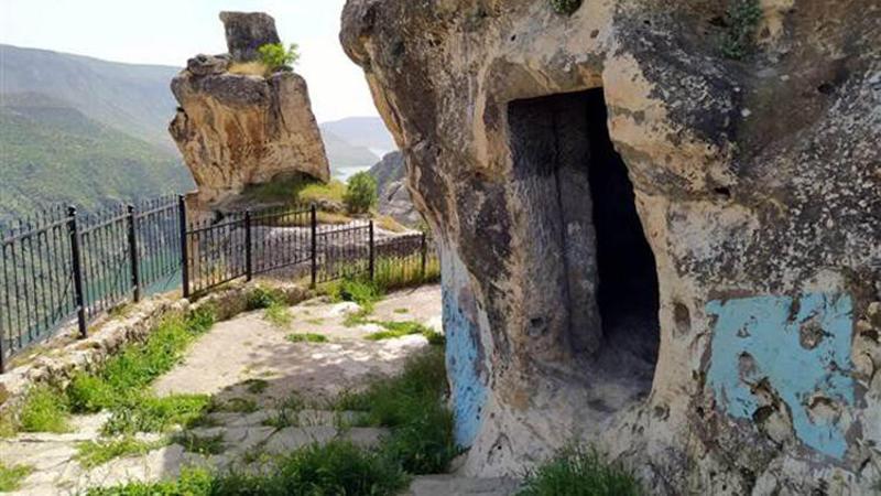 Asırlık mağaralar turizme kazandırılacak