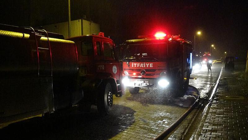 Dilovası'nda çıkan fabrika yangını korkuttu
