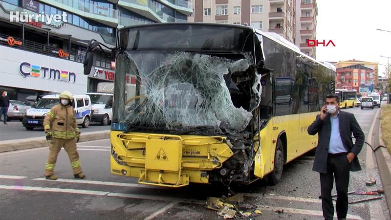 Pendik'te iett otobüsü sulama aracına çarptı 7 yaralı