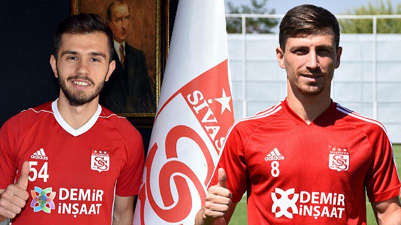 'Herkes Mert Hakan ve Emre Kılınç'ın hangi formayı giyeceğini görecek'