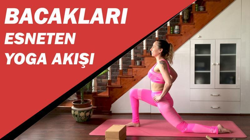 Evde bacak esneten yoga akışı