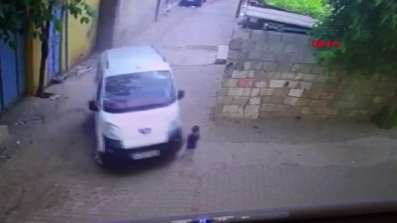 İki yaşındaki Mustafa'nın öldüğü kaza kamerada