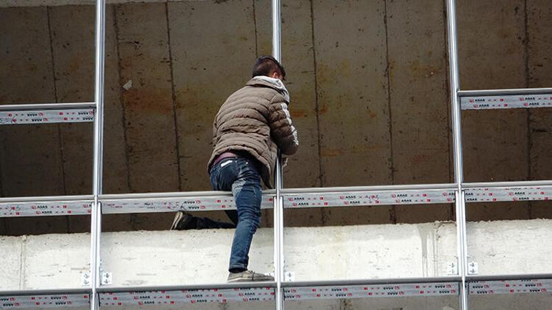 Görüntüler Bursa'dan... 500 lirayla intihardan vazgeçti, 3 bin 150 liralık ceza yedi