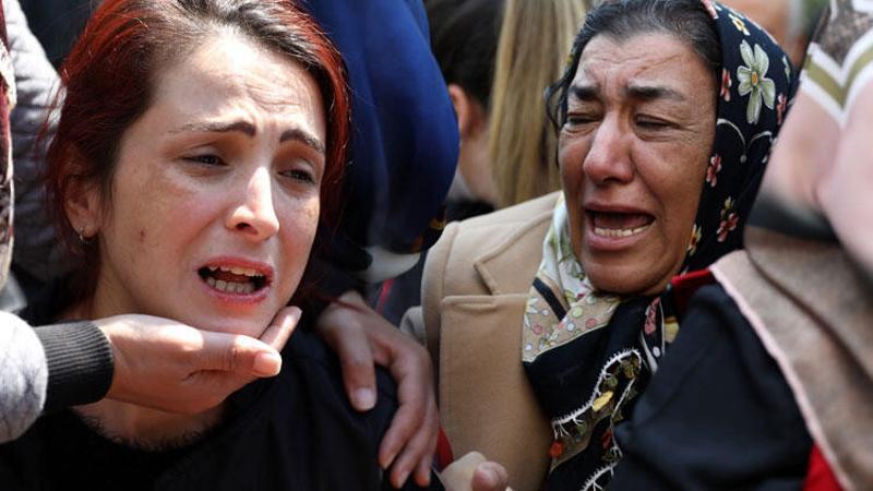 Kavgayı ayırırken şehit olan polis memuruna veda