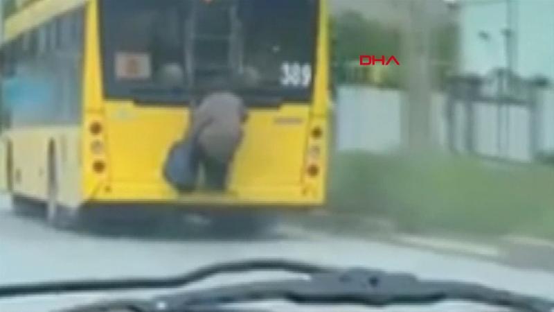 Yaşlı kadın, toplu taşıma sınırlamasına böyle çözüm buldu
