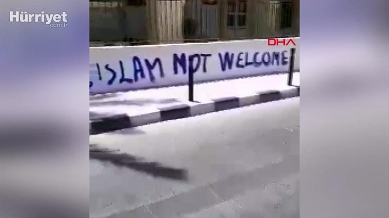 Güney Kıbrıs'ta bulunan Köprülü Camisi'ne çirkin saldırı