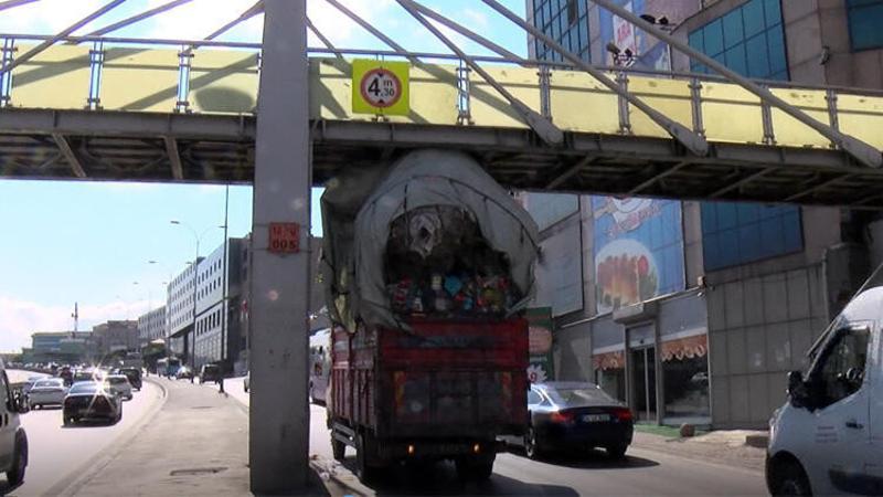 Alt geçide sıkıştı