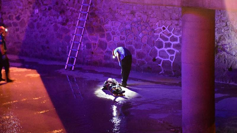 Dereye düşen kişi itfaiye ekipleri tarafından kurtarıldı