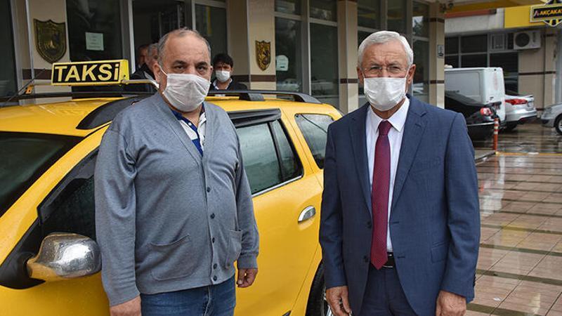 Unuttuğu 60 bin lirasını teslim eden taksiciye 31 lira bahşiş verdi