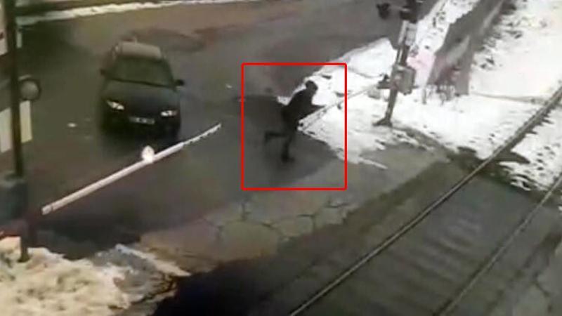 Trenin geçişini beklemeyip, bariyerleri kıran sürücüye 6 yıl hapis istemi