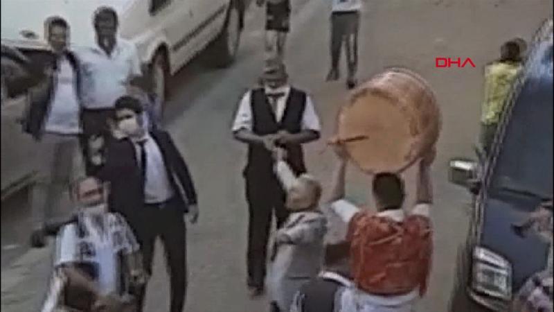 Hem virüs hem maganda tehlikesi