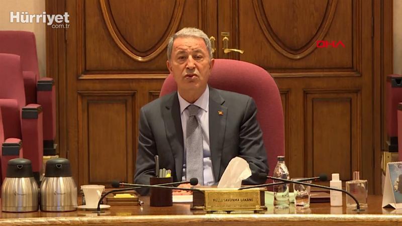 Bakan Akar'dan kritik görüşme