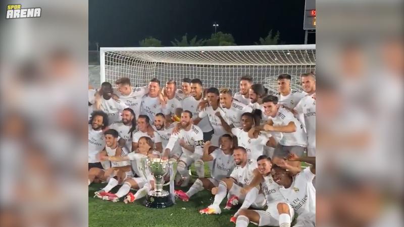 Real Madrid’in şampiyonluk kutlamasına Gareth Bale’in isteksiz görüntüsü damga vurdu