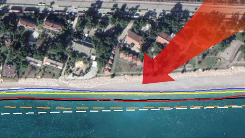 Konyaaltı Sahili 60 yılda 35 metre eridi, bir havluluk yer kaldı