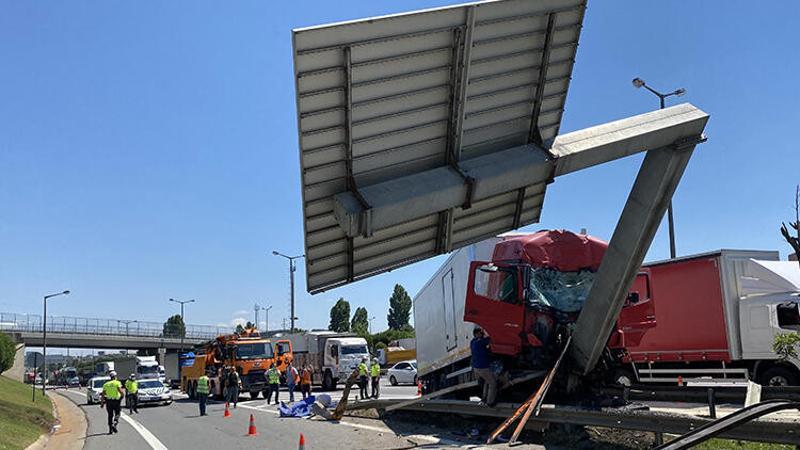 Pendik TEM Otoyolu'nda kaza