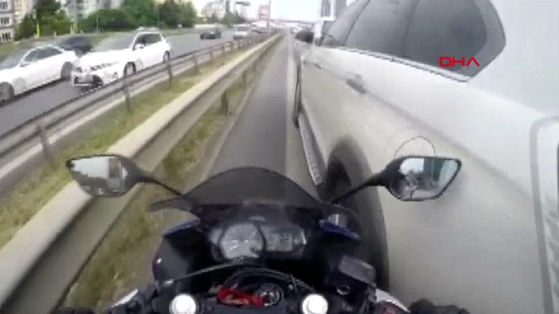 Maltepe'de motosiklet kazası kask kamerasına böyle yansıdı
