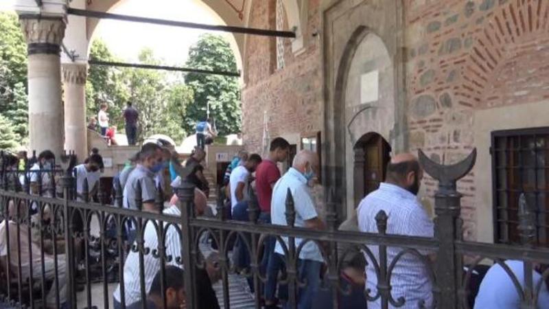 Bulgaristan'da Ayasofya için şükür namazı kılındı