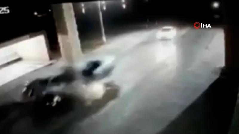 Rusya'da feci kaza! Araçlar kafa kafaya çarpıştı: 5 ölü, 6 yaralı