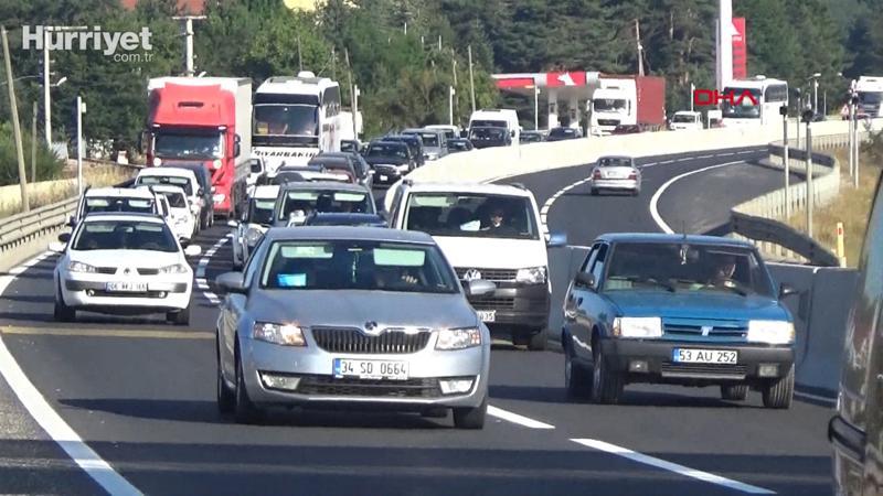 Bolu Dağı'nda bayram trafiği