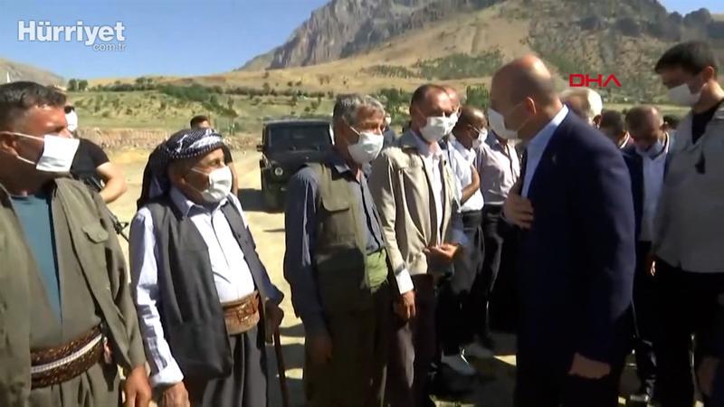 İçiÅŸleri Bakanı Süleyman Soylu, Kurban Bayramı nedeniyle Siirt Pervari DoÄŸan Üs Bölgesini ziyaret etti