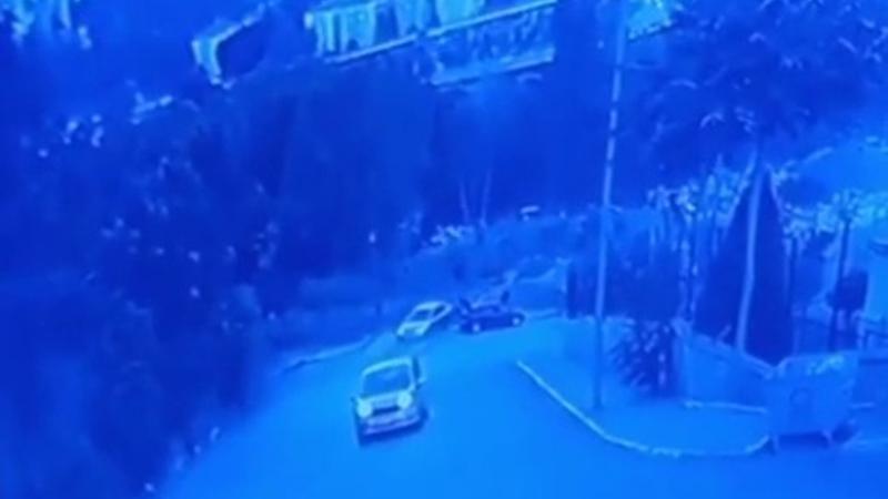 Eyüpsultan'da akılalmaz kaza! Ölümden kıl payı kurtuldu