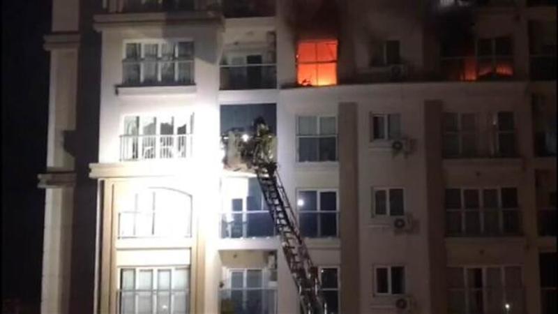 Başakşehir'de bir sitede çıkan yangın söndürüldü