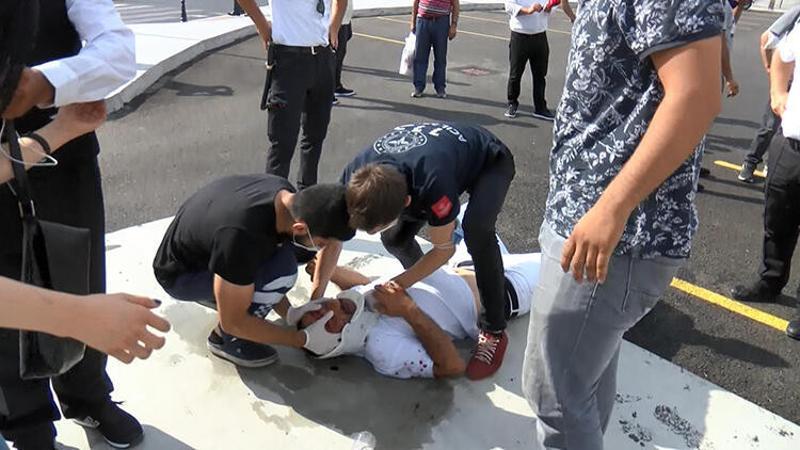 Otogarda dehşet! Dövüp otomobilden attılar