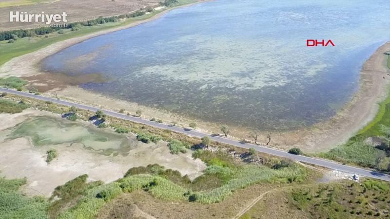 Büyükçekmece Gölü'nde su seviyesi düştü