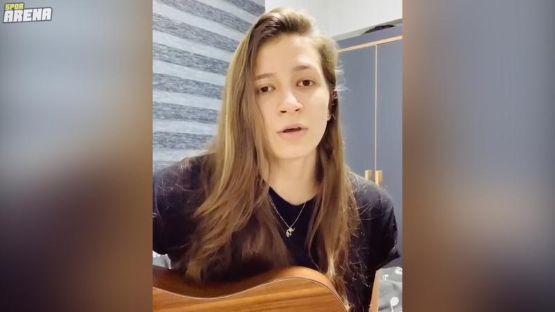 Beşiktaş Kadın Futbol Takımı yıldızı İrem Eren sesiyle büyüledi!