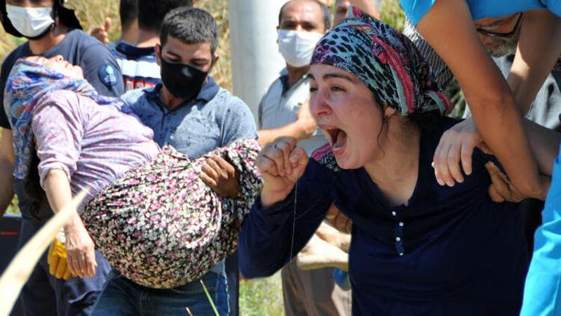 Traktör devrildi, sürücüsü hayatını kaybetti