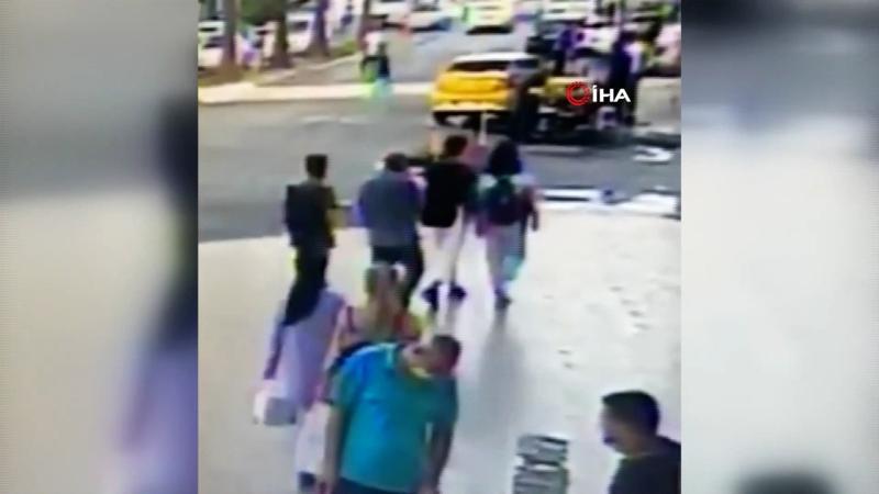 Üniversiteli kızın 105 lirasını çalan yankesiciler kamerada