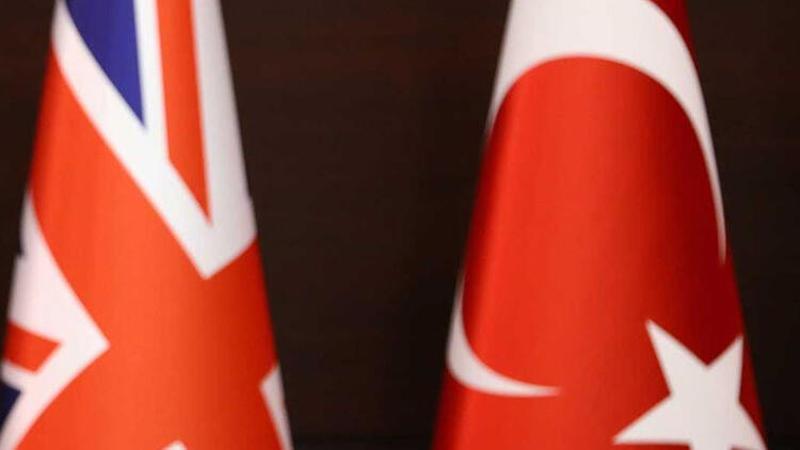 Son dakika haberler: Bakan Akar, İngiltere Savunma Bakanı Wallace ile görüştü