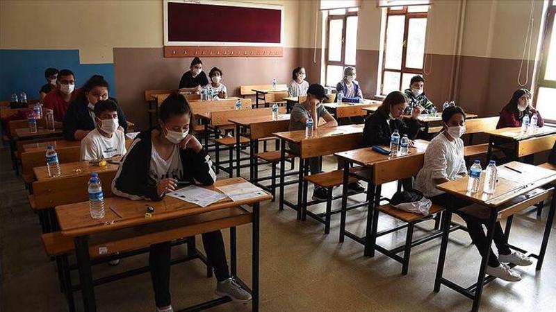 MEB: Hangi sınıf düzeylerinde yüz yüze eğitime başlayacağımız netleşmedi