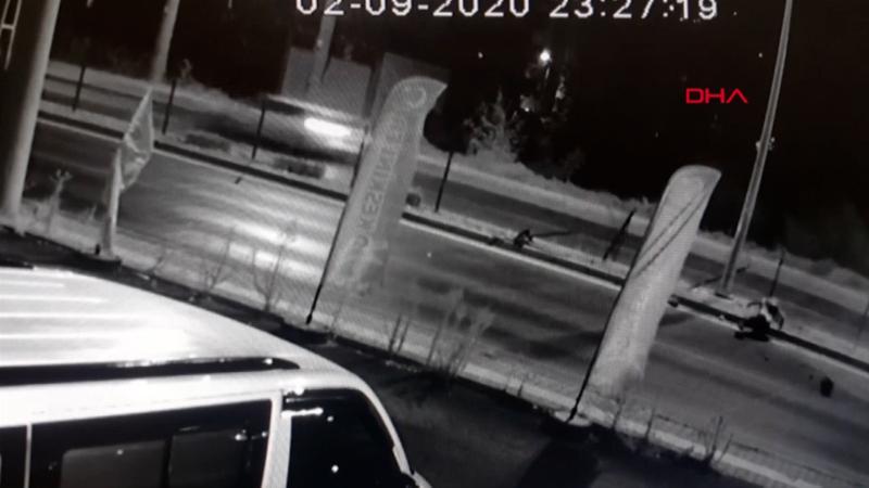 Otomobiliyle motosiklete çarpıp, böyle kaçtı! 1 ölü, 1 yaralı