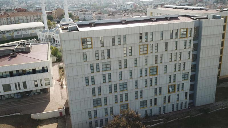 İstanbul'da karantina ihlali yapanlar yurtlara yerleştiriliyor